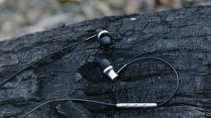 Xiaomi Mi In-Ear Headphones Pro HD Launched in India at Rs. 1,999
