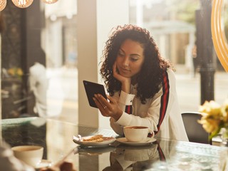 Walmart Teams With Rakuten on Digital Book Shop