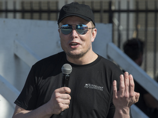 NASA Selects Elon Musk's SpaceX for 2022 Psyche Asteroid Mission