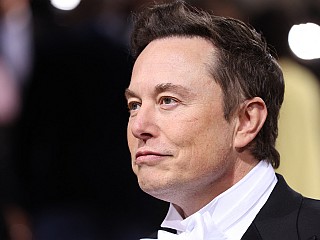 Twitter Makes First Interest Payment to Banks on Elon Musk&rsquo;s $13 Billion Buyout Loan