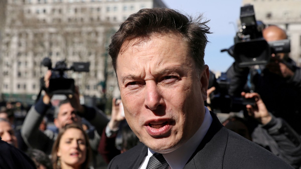Elon Musk Also Threatened to Buy My Company, Here&rsquo;s How We Handled It