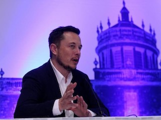 Silicon Valley CEOs Try to Navigate Stormy Political Waters