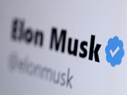 Twitter's Blue Tick Seemingly Back for Several Accounts With Millions of Followers Twitter's Blue Tick Seemingly Back for Several Accounts With Millions of Followers