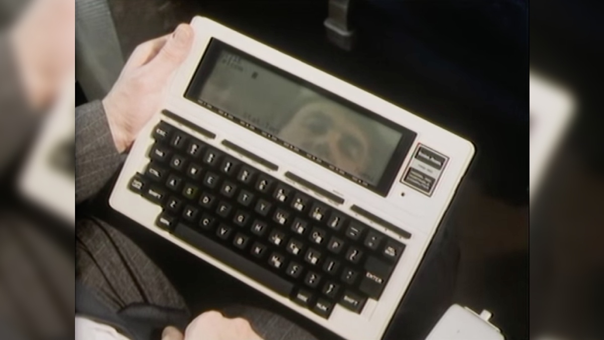Wonder How People Exchanged Mails on the Move in 1984? Watch This Video to Find Out