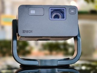 Epson EpiqVision Mini EF-22N Review: A Premium Portable Laser Projector