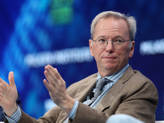 Google&#039;s Eric Schmidt, Diane Greene to Step Down From Board in June