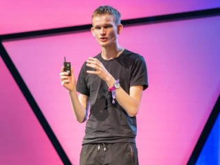 Vitalik Buterin Sends ETH 700 to War-Scarred Ukraine as Crypto Donations Reach $133 Million
