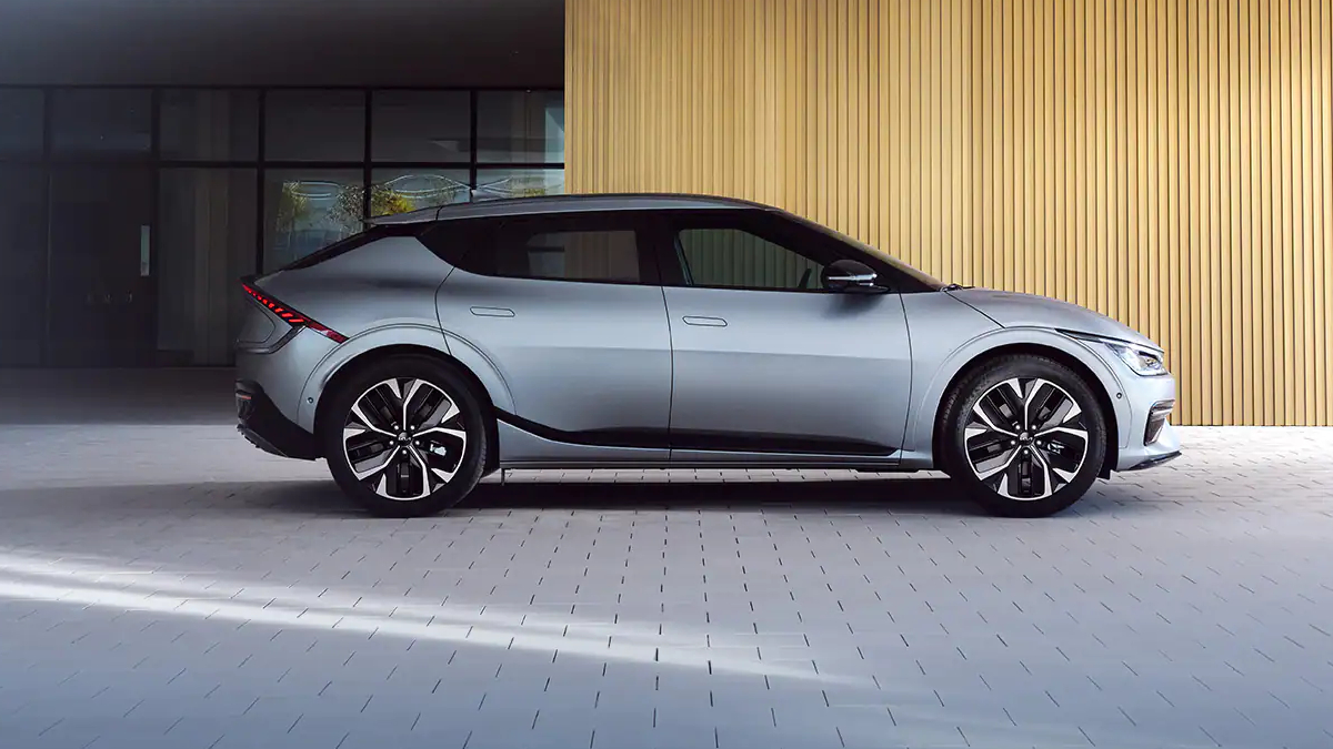 Kia Says EV6 Bookings Opened in India, Only 100 Units Available For Sale in 2022