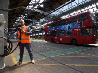 Automakers Plan a Second Life for Old EV Batteries, but That Depends How Long the First Is