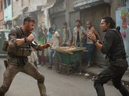 Extraction Review: Chris Hemsworth’s Netflix Movie Is Heavy on Action, but Little Else Extraction Review: Chris Hemsworth’s Netflix Movie Is Heavy on Action, but Little Else