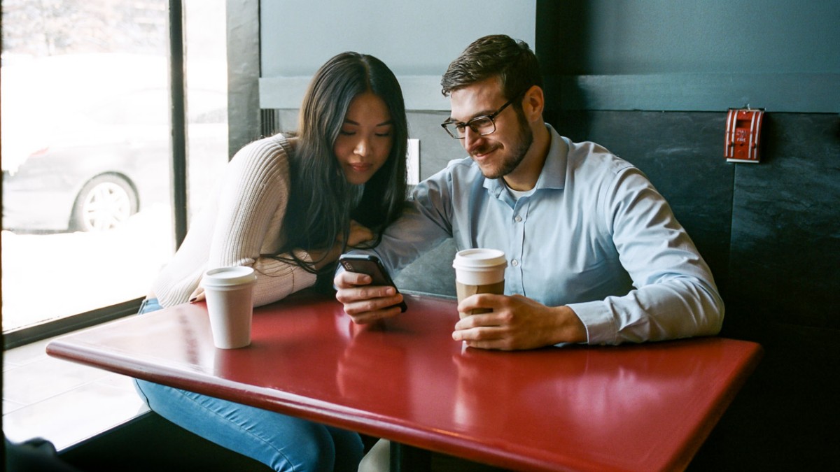 Facebook News Section Launched, and It Will Pay Publishers