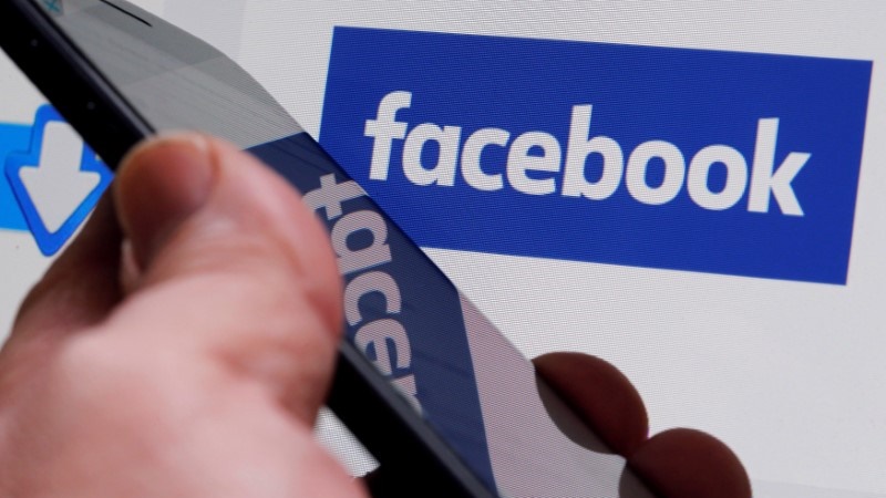 Facebook Spotted Testing Merging of News Feed With Stories