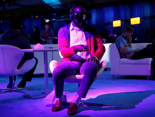 Facebook Reveals It&#039;s Working on Brain-to-Text Technology That Can Read Minds