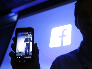 Facebook Reportedly Still Receiving User Data From Major Android Apps