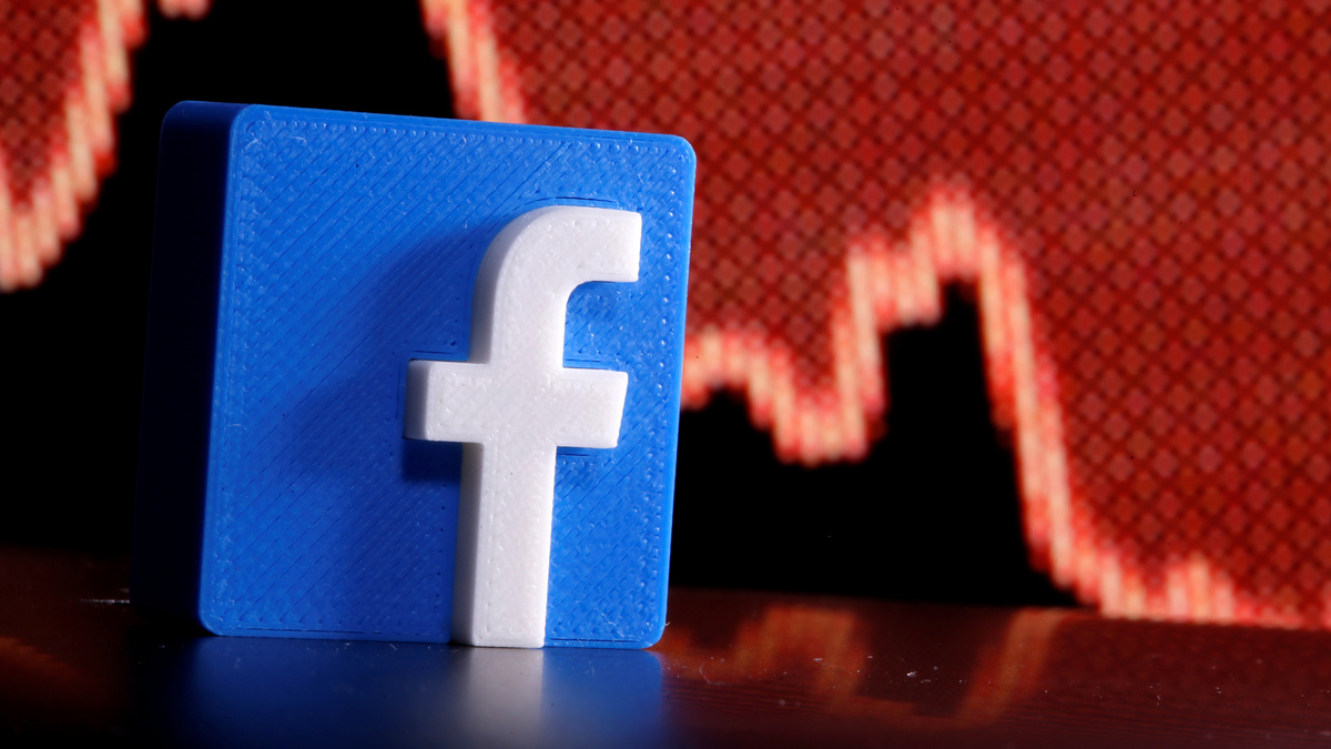 Facebook Draws on User Data to Help Battle Coronavirus