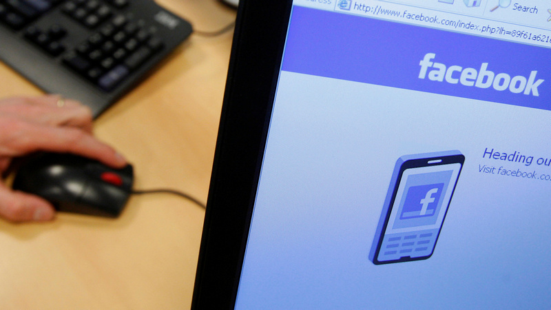 Facebook Plans to Train 5 Million Indians in Digital Skills by 2021