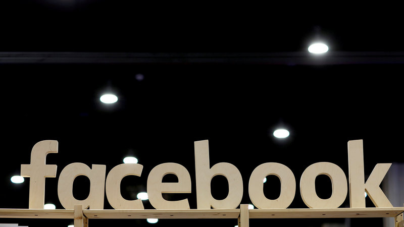 Facebook Loses Key Fact-Checkers Snopes and AP