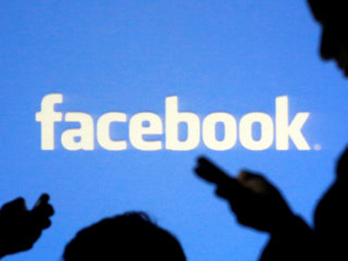 Facebook Losing Many Users in the US After Scandals: Survey