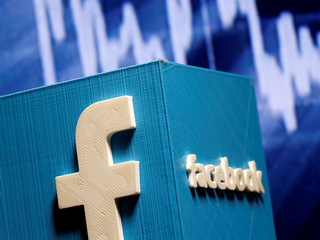 Facebook Buys Giphy to Integrate GIF Website With Instagram