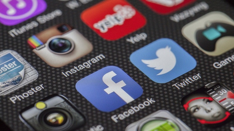 Social Media Looks Like the New Opiate of the Masses