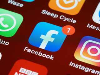 Instagram May Soon Let Creators Group Reels Into Episodic 'Series'
