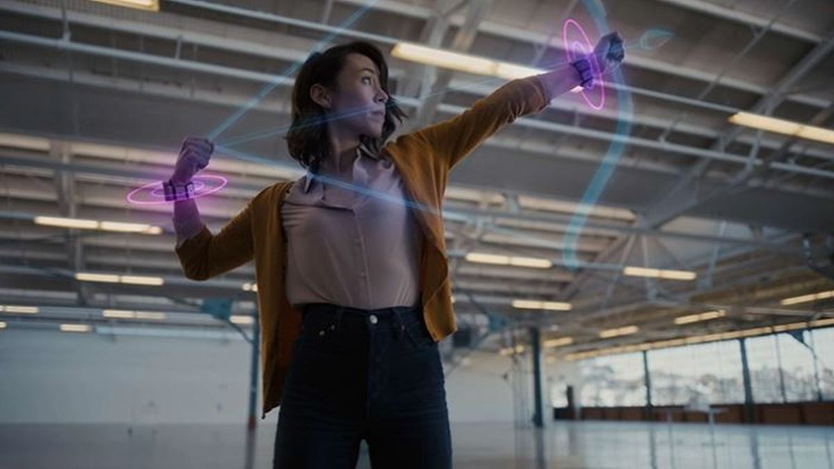 Facebook Developing Neural Wristband to Support Augmented Reality Glasses