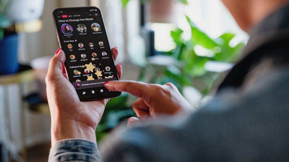 Facebook Live Audio Rooms Rolling Out in the US, Users Can Also Listen to Select Podcasts