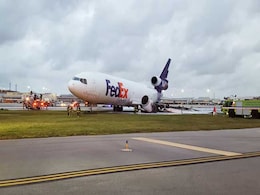 FedEx Plane Catches Fire At Florida Airport FedEx Plane Catches Fire At Florida Airport