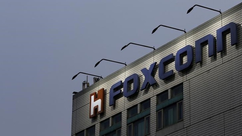Foxconn Looking to Produce High-End iPhone Models in India: Report