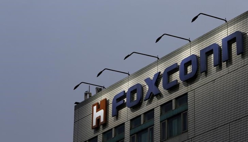 iPhone-Manufacturer Foxconn Considers Wisconsin for Its Plant in the US