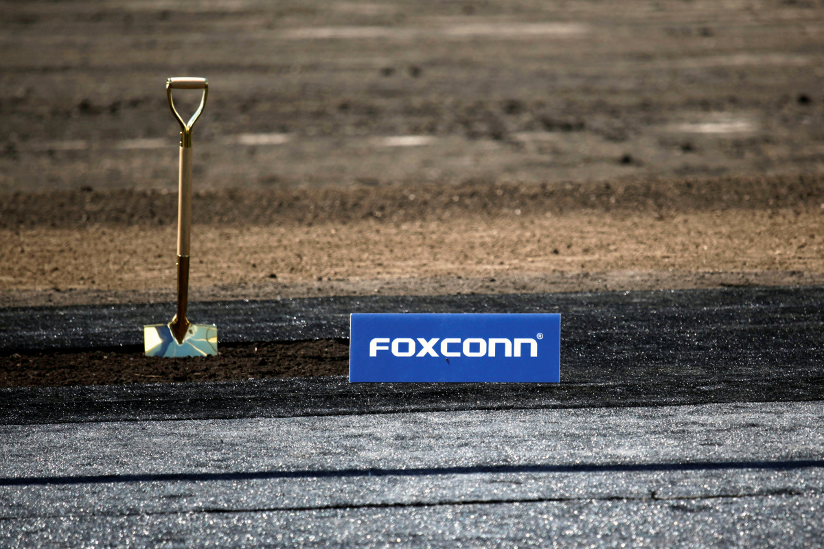 iPhone 12 Output at Foxconn Factory in India Said to Be Down 50 Percent Amid COVID-19 Surge