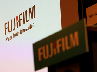Fujifilm Says to Sue Xerox Soon to Seek Damages on Scrapping of Takeover