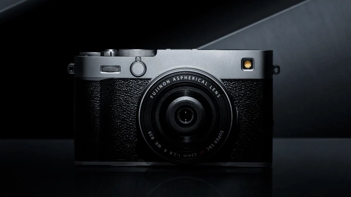 Fujifilm X-E5 Mirrorless Digital Camera Launched in India With X-Trans CMOS 5 HR Sensor: Price, Features