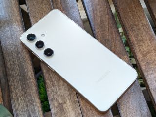 Samsung Galaxy S25 Slim May Not Be Sold Through US Carriers, Priced Between Galaxy S25 Plus and S25 Ultra