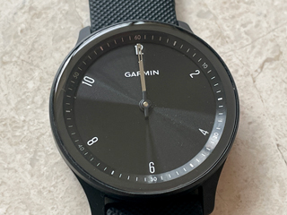 Garmin Vivomove Sport Review: Bridging the Gap