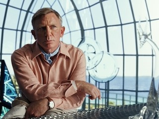 Glass Onion Trailer: Daniel Craig Heads to Greece in Teaser for New Knives Out Mystery