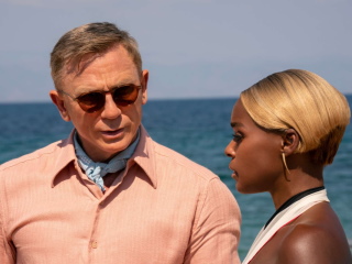 Glass Onion: A Knives Out Mystery Becomes Sixth-Biggest Movie Debut for Netflix, With 82.1 Million Hours