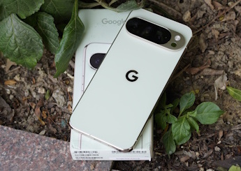 Google Pixel 10 Pro XL Review: The Good, the Great, and the Grating