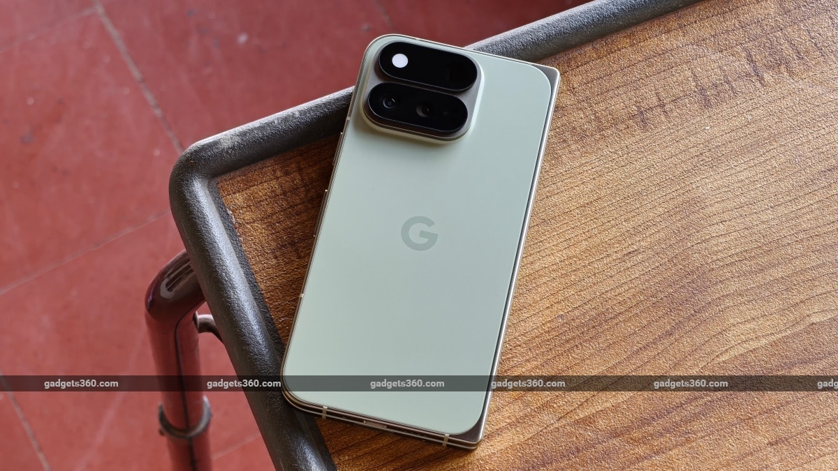 google pixel 11 pro fold design gadgets 360 GooglePixel11ProFold  Google