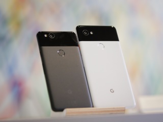 Google Pixel 2 XL Effectively Available at Rs. 49,999, Lenovo K8 Plus at 7,999 in Flipkart&#039;s Mobiles Bonanza Sale