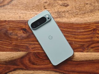 Google Pixel&rsquo;s Random Stuttering Woes May End Soon as Developer Finds Custom Kernel Fix