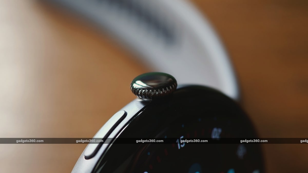 google pixel watch 4 design crown gadgets 360 GooglePixelWatch4  Google