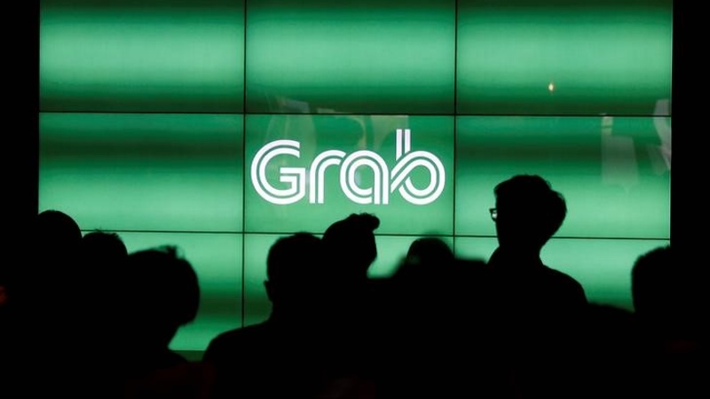 Uber Rival Grab to Raise $2.5 Billion From Didi, SoftBank, Others