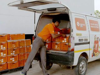 Grofers CEO Says Lockdown Fears on Tuesday Drove Spike in Carts for Grocery Delivery