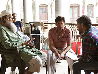 Gulabo Sitabo Movie Cast, Trailer, Story, Review, Release Date, Songs, and More