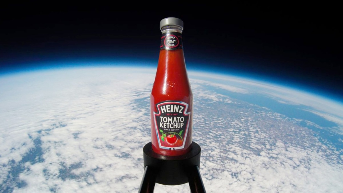 Heinz Collaborates With Astrobiologists to Produce Ketchup From Tomatoes Grown in Simulated 'Martian' Soil