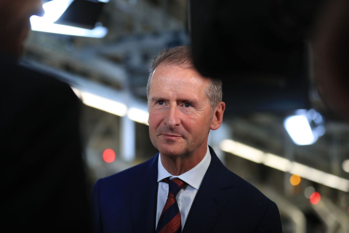 Apple Car: Volkswagen CEO Herbert Diess 'Not Afraid' of iPhone Maker’s Electric Vehicle