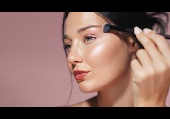 Best Highlighting Sticks For Quick On-The-Go Glow