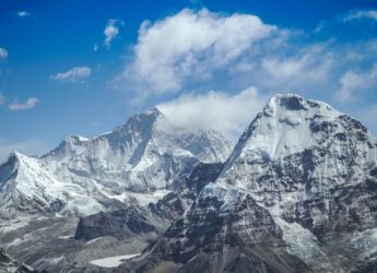 Scientists Discover Hidden Mantle Layer Beneath the Himalayas Challenging Century-Old Theory