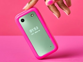 HMD Barbie Phone&nbsp;With 2.8-Inch Main Display, Themed Accessories Launched in India: Price, Specifications